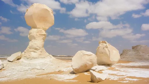 Cairo White Desert Multi-Day Private Safari Camping Tour