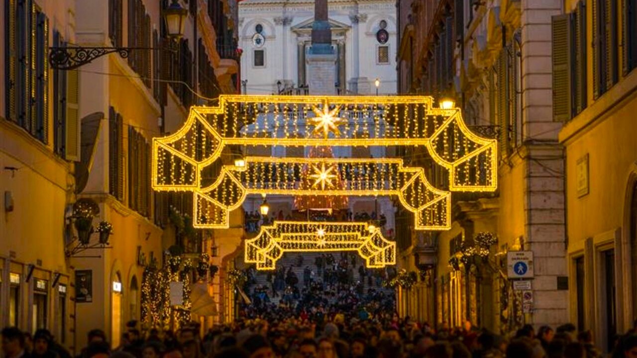 Christmas panoramic bus tour in Rome