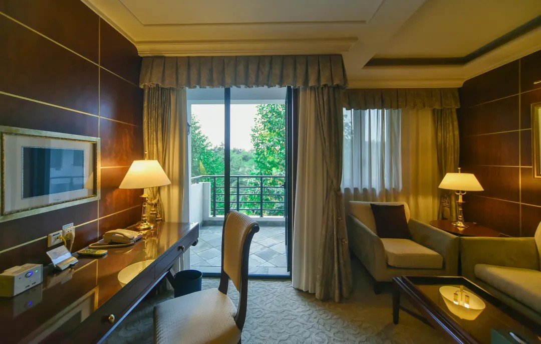 【Western Suburbs Vacation】Shanghai Xijiao Hotel Accommodation Package