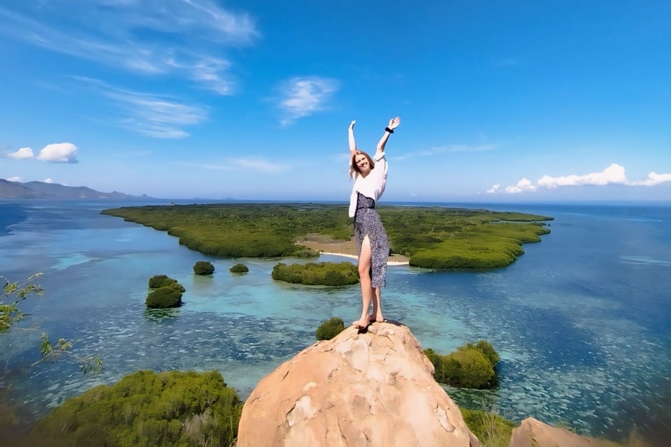 Kenawa, Paserang, and Kambing Islands Day Tour in Lombok