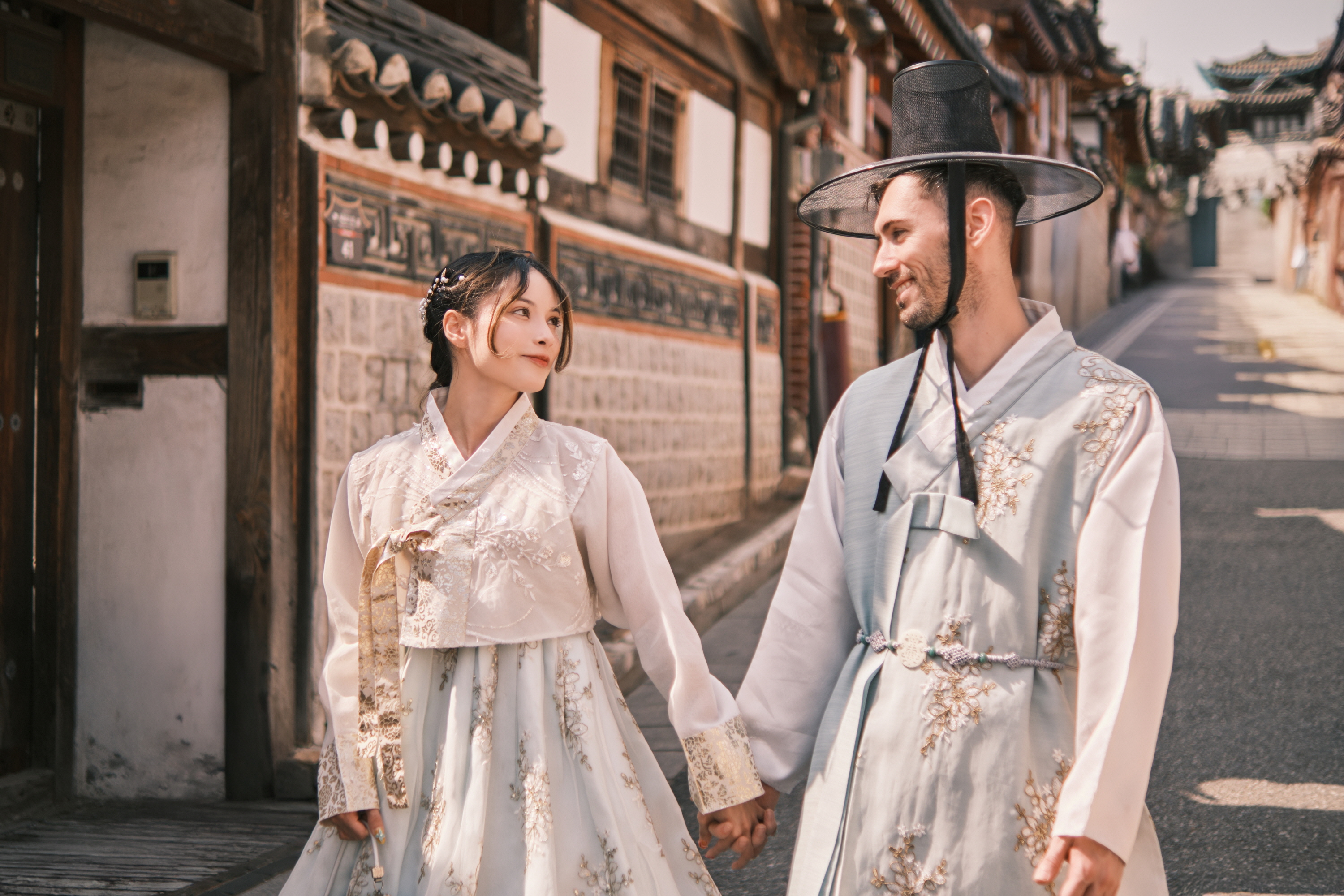 景福宮韓服體驗與歷史之旅 (Hanbok Photoshoot and History Tour at Gyeongbokgung Palace)