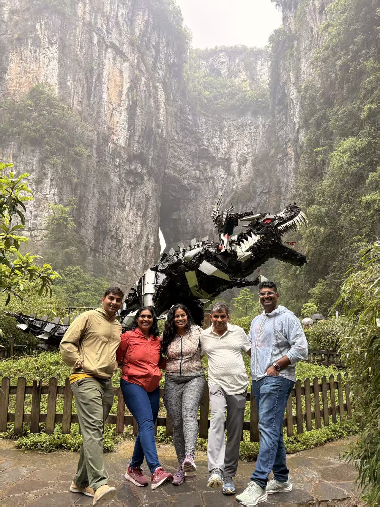 Wulong Three Natural Bridges & Longshui Gorge Nanny Bus Tour