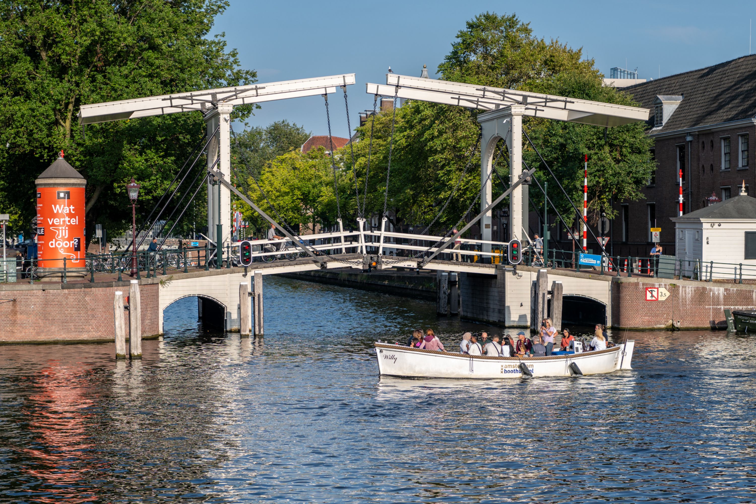 Open Boat Canal Cruise in Amsterdam 