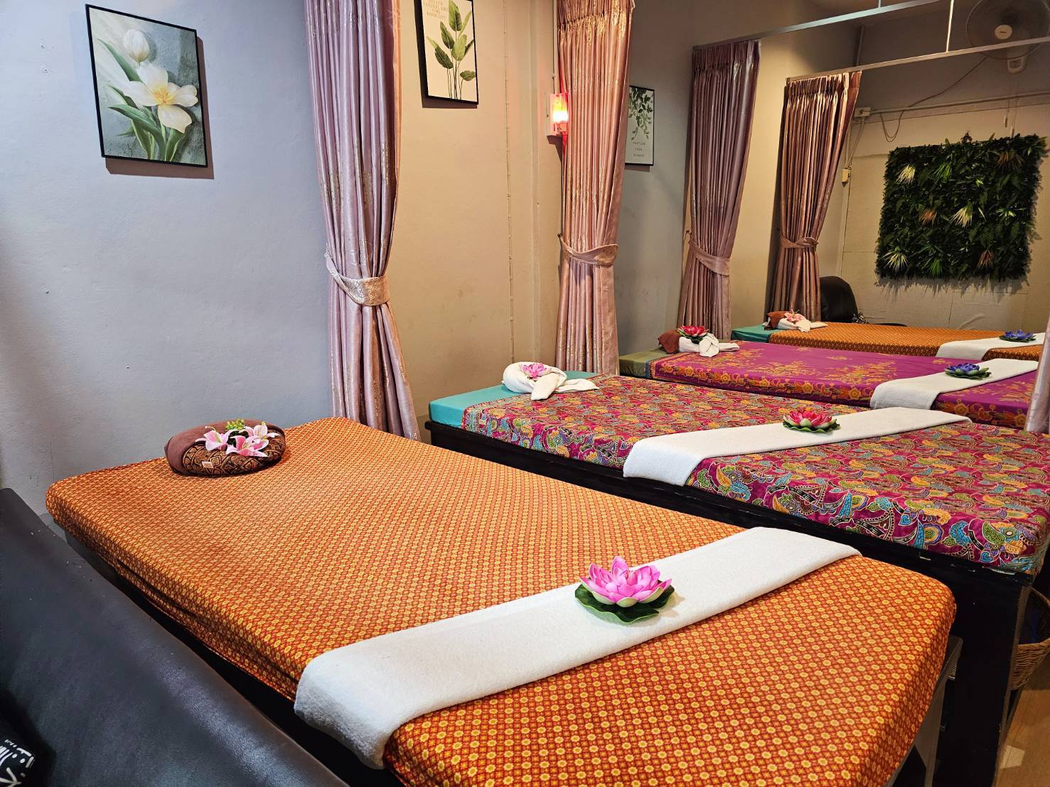 普吉島茉莉花水療體驗 (Mora Massage Experience in Phuket)