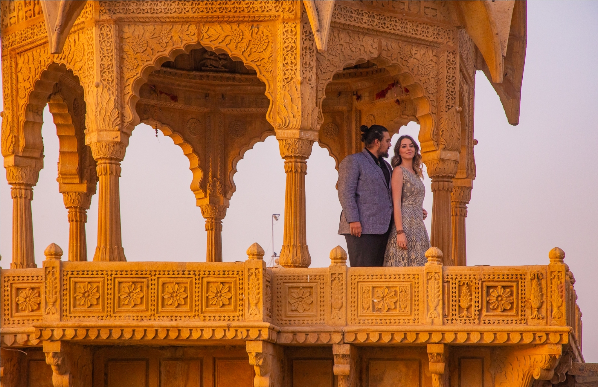 Jaislamer Sightseeing with Sunset Camel & Desert Safari Tour