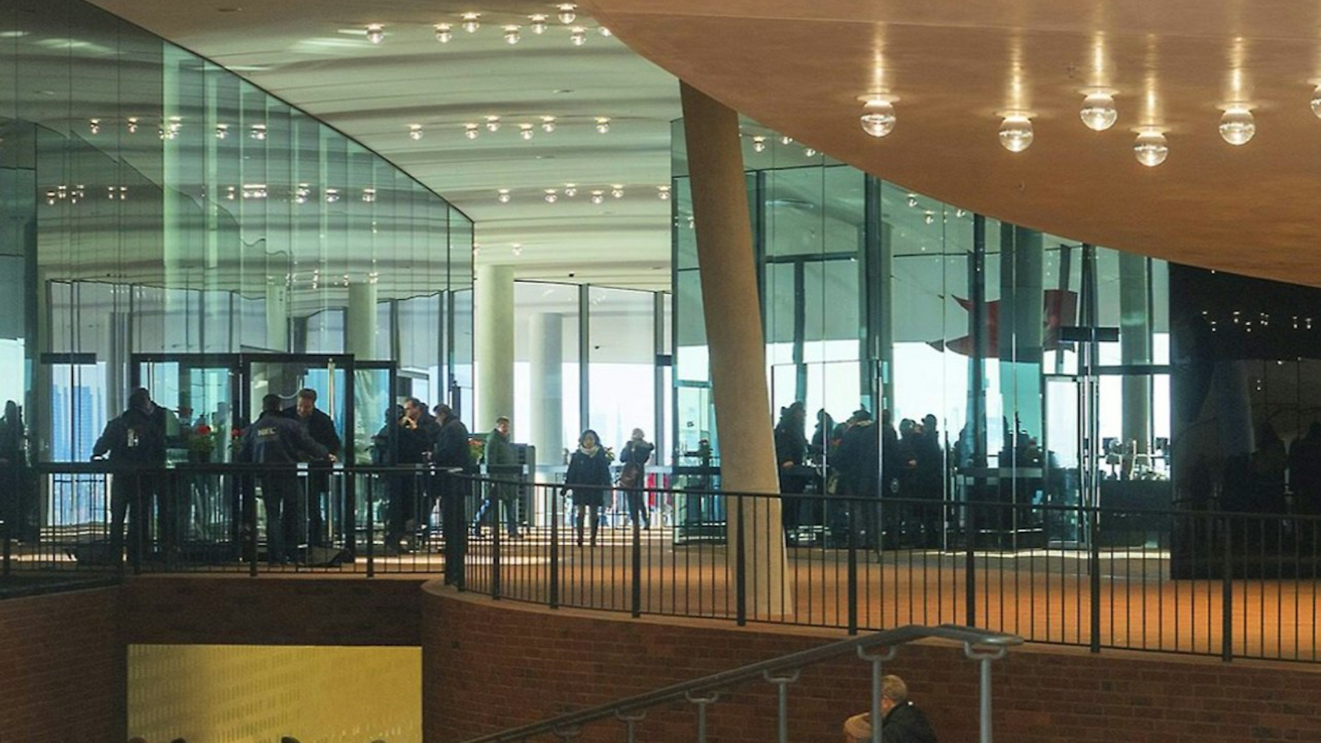 漢堡 (Hamburg) 愛爾福廣場 (Elphi Plaza) 之旅，含弗朗茨麵包和咖啡