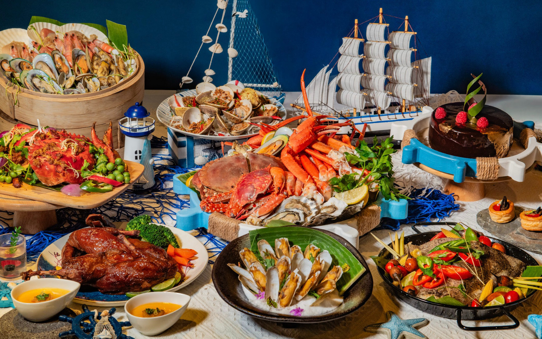 The Harbourview | Harbour Restaurant | Lunch Buffet, Dinner Buffet