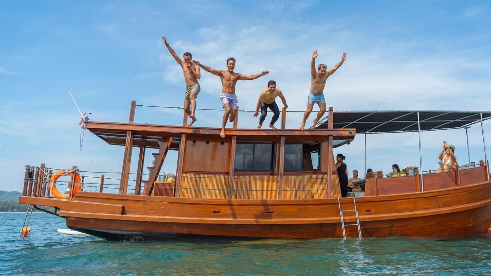 Ko Samui Half-Day Small Group Cruise with Snorkeling