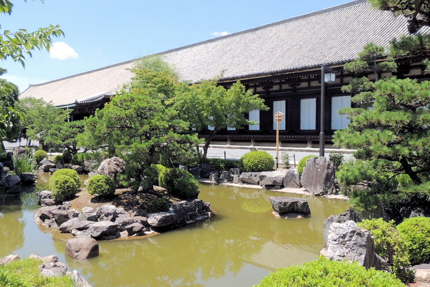 Kyoto: Kinkakuji Temple, Arashiyama, and Kiyomizudera Temple Day Tour (with Pork and Tofu Set Meal) (from Osaka / Kyoto)