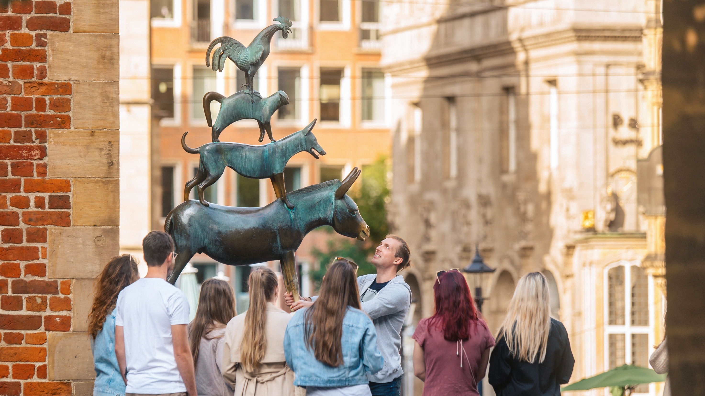 Discover Bremen’s stunning city center, a blend of culture, heritage, and modern energy