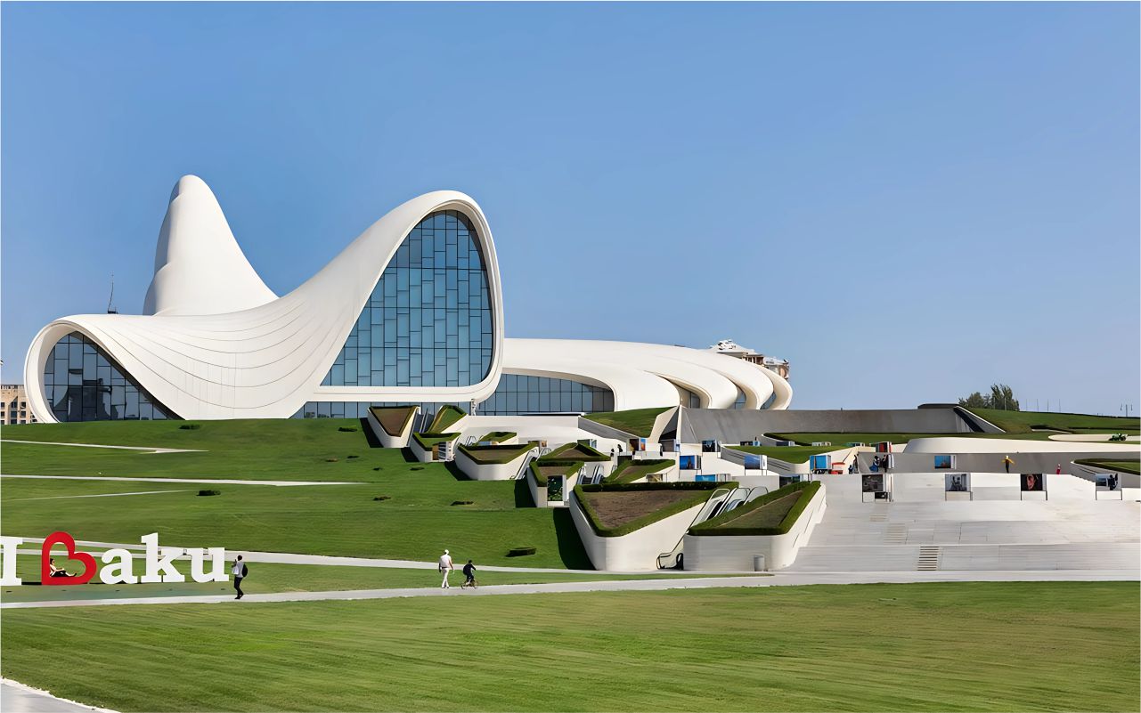 Haydar Aliyev center 