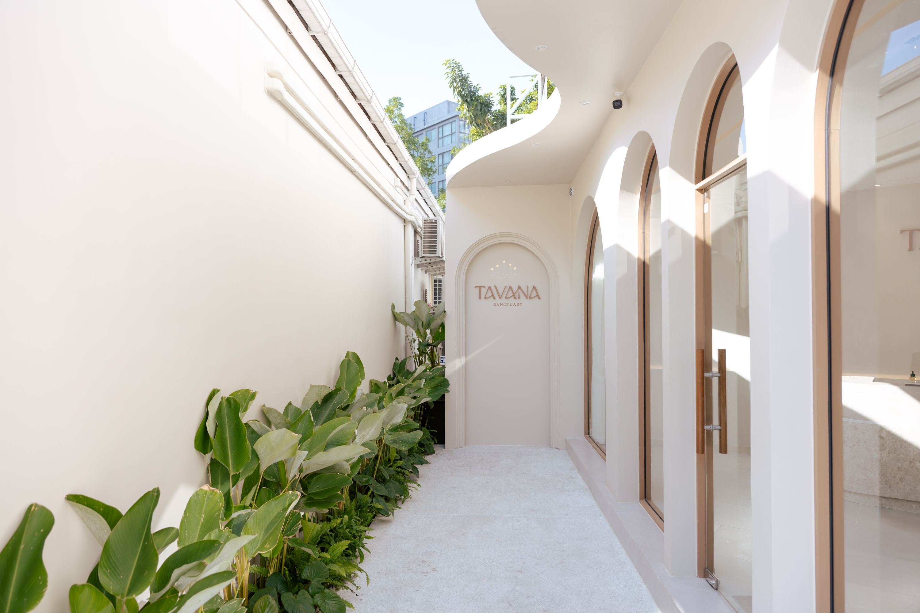 TAVANA SANCTUARY Luxury Spa in Bangkok