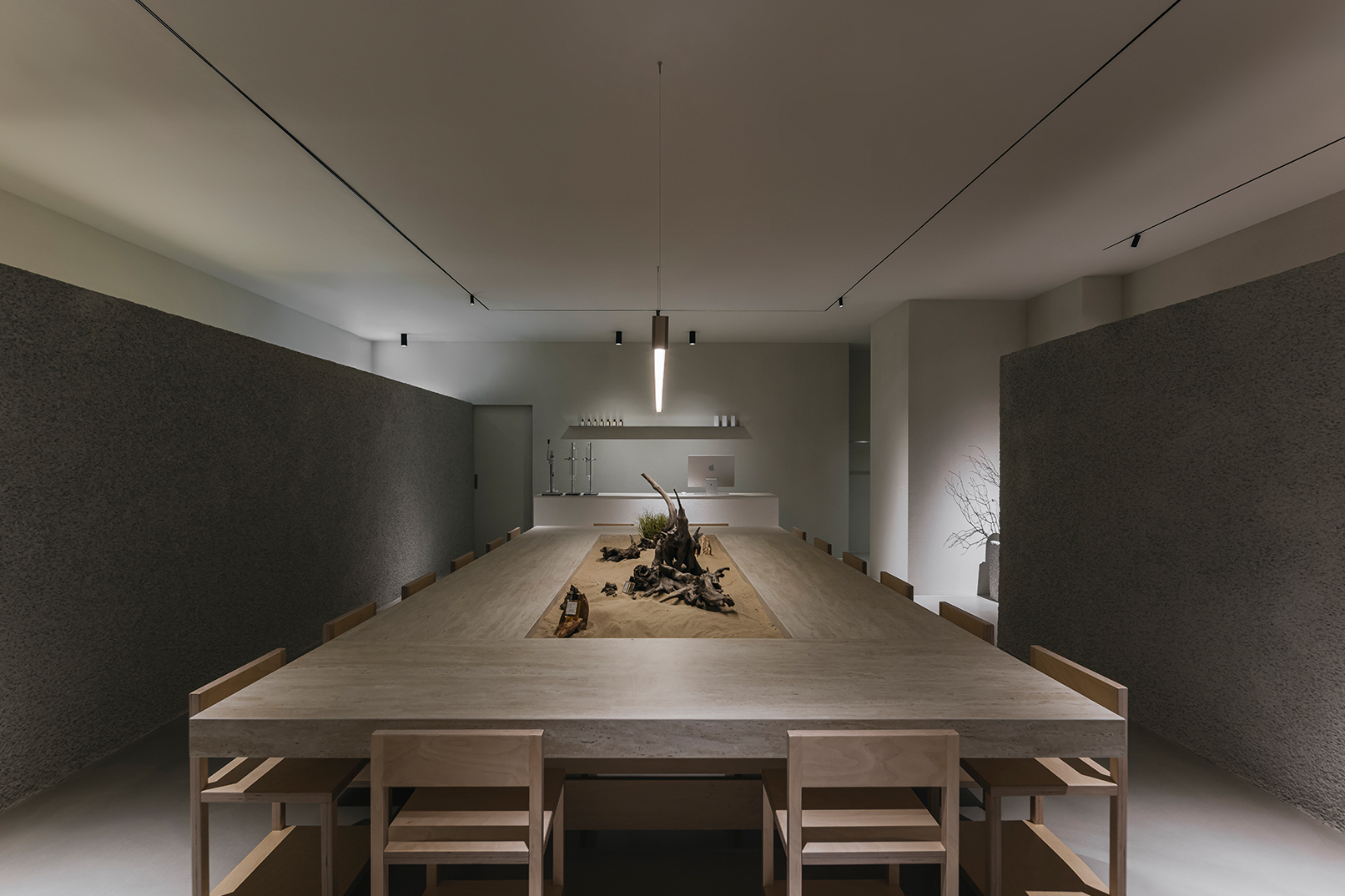 (Creation & Photography Space) This is where you blend your chosen scents to create a one-of-a-kind perfume, uniquely yours. Your completed fragrance is then captured as your first masterpiece in the stunning central garden space.