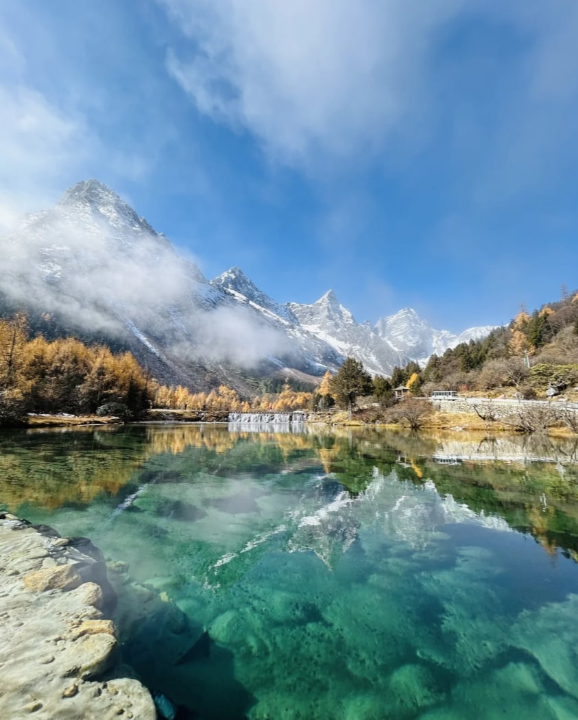 Chengdu Mount Siguniang Private Day Tour (Bipenggou Valley/Mount Siguniang Shuangqiao Valley)