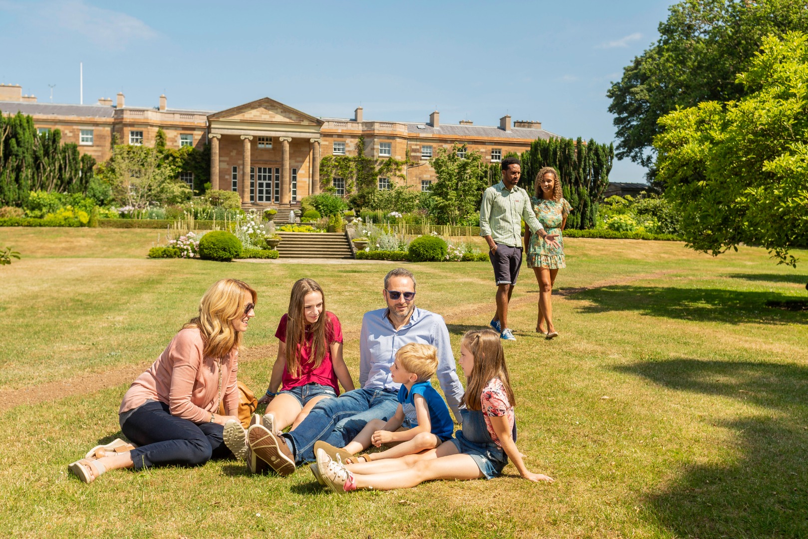 Hillsborough Castle and Gardens Ticket