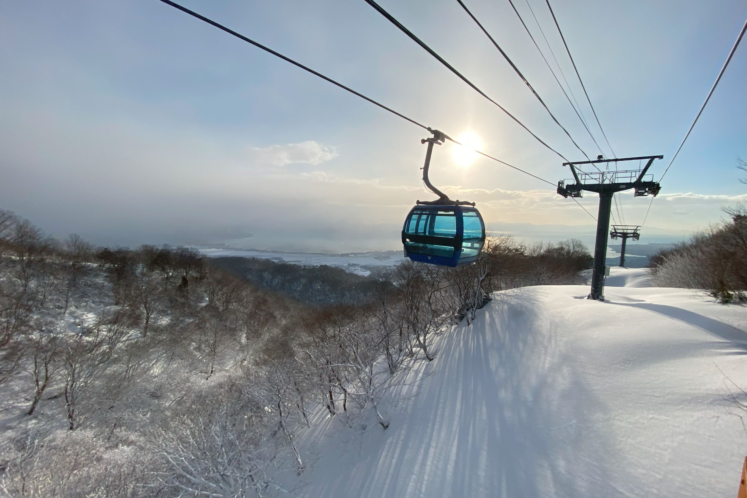 Biwako Hakodateyama Ski Resort One-day Ski Tour