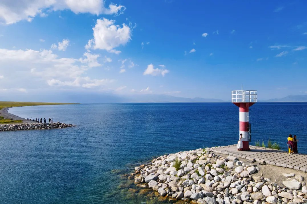 新疆伊犁春色7日（贈賽里木湖輕旅拍+無人機航拍+那拉提杏花谷+大西溝杏花+草原下午茶+民俗體驗+天山天池+安集海大峽谷）