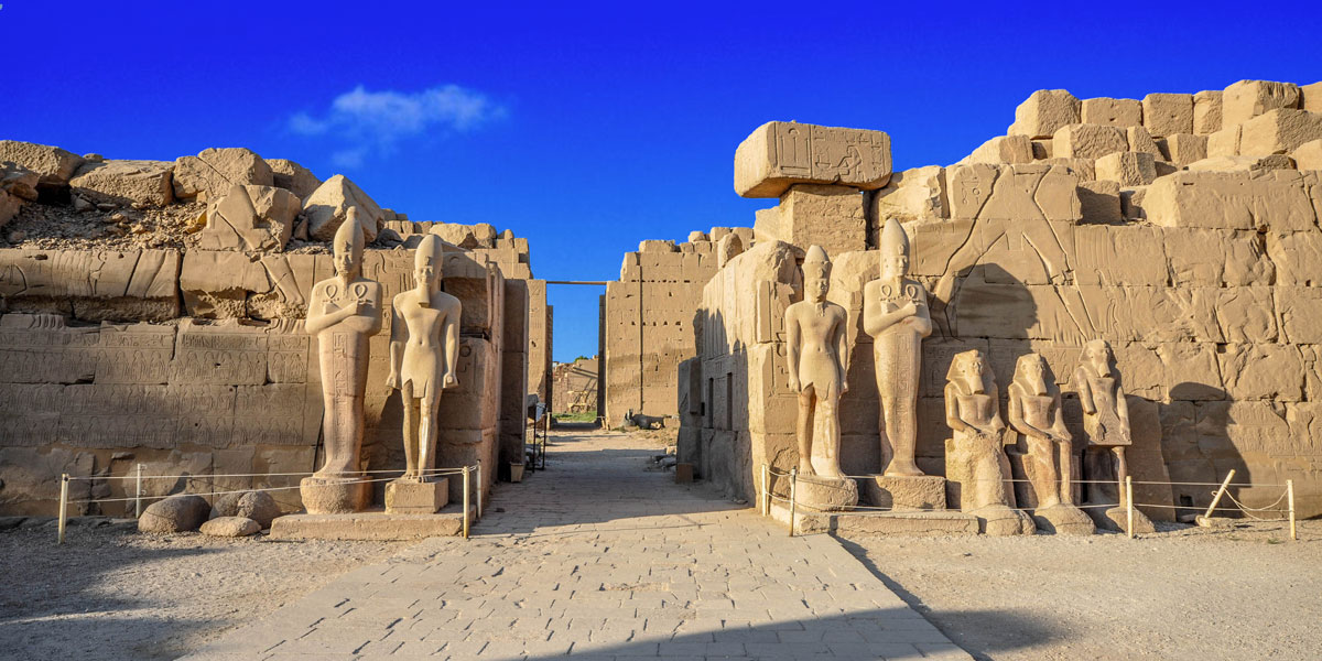Private Tour of East Bank Karnak Temple & Luxor Temple 