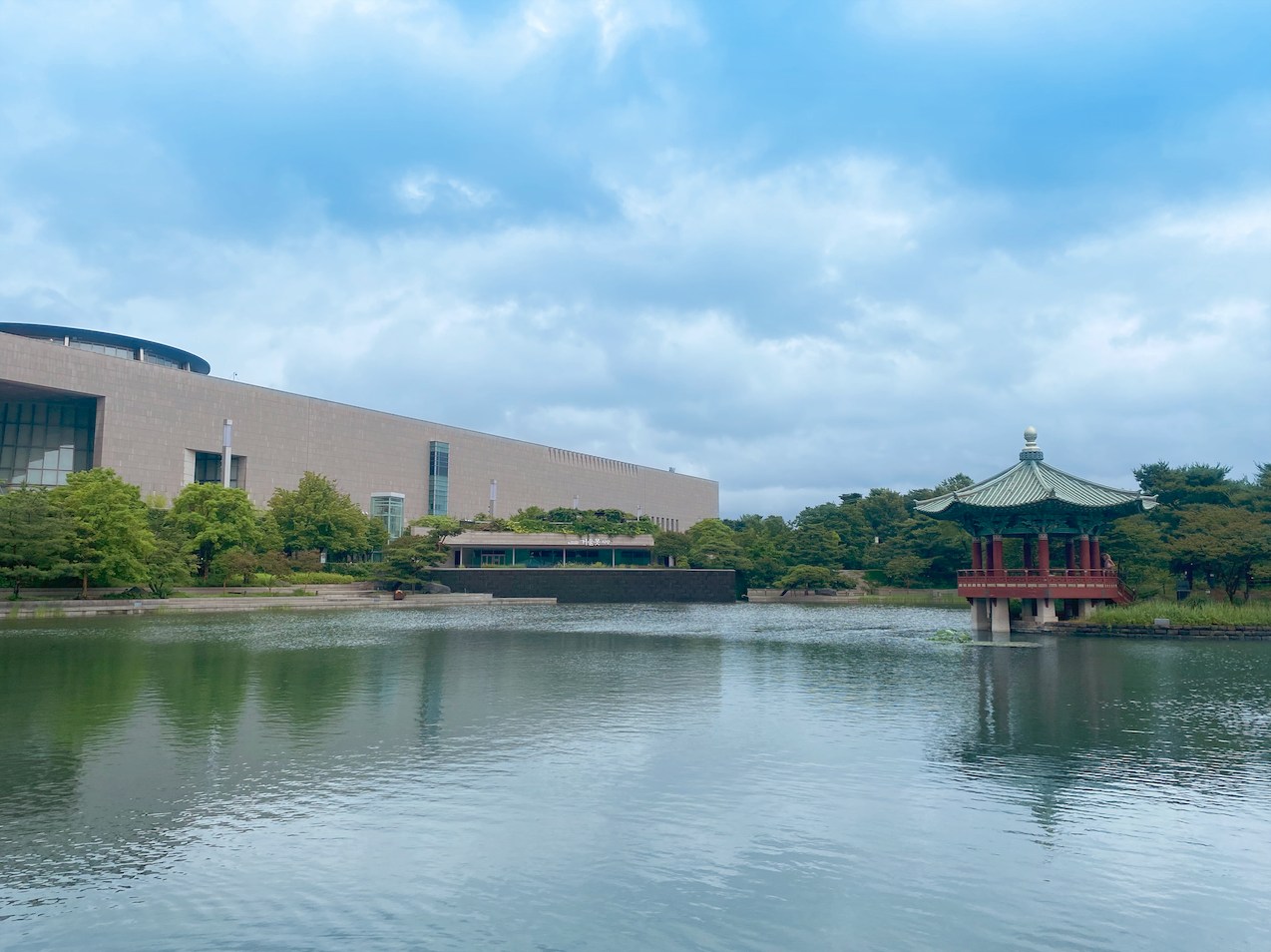 韓國國立中央博物館（National Museum of Korea）步行之旅