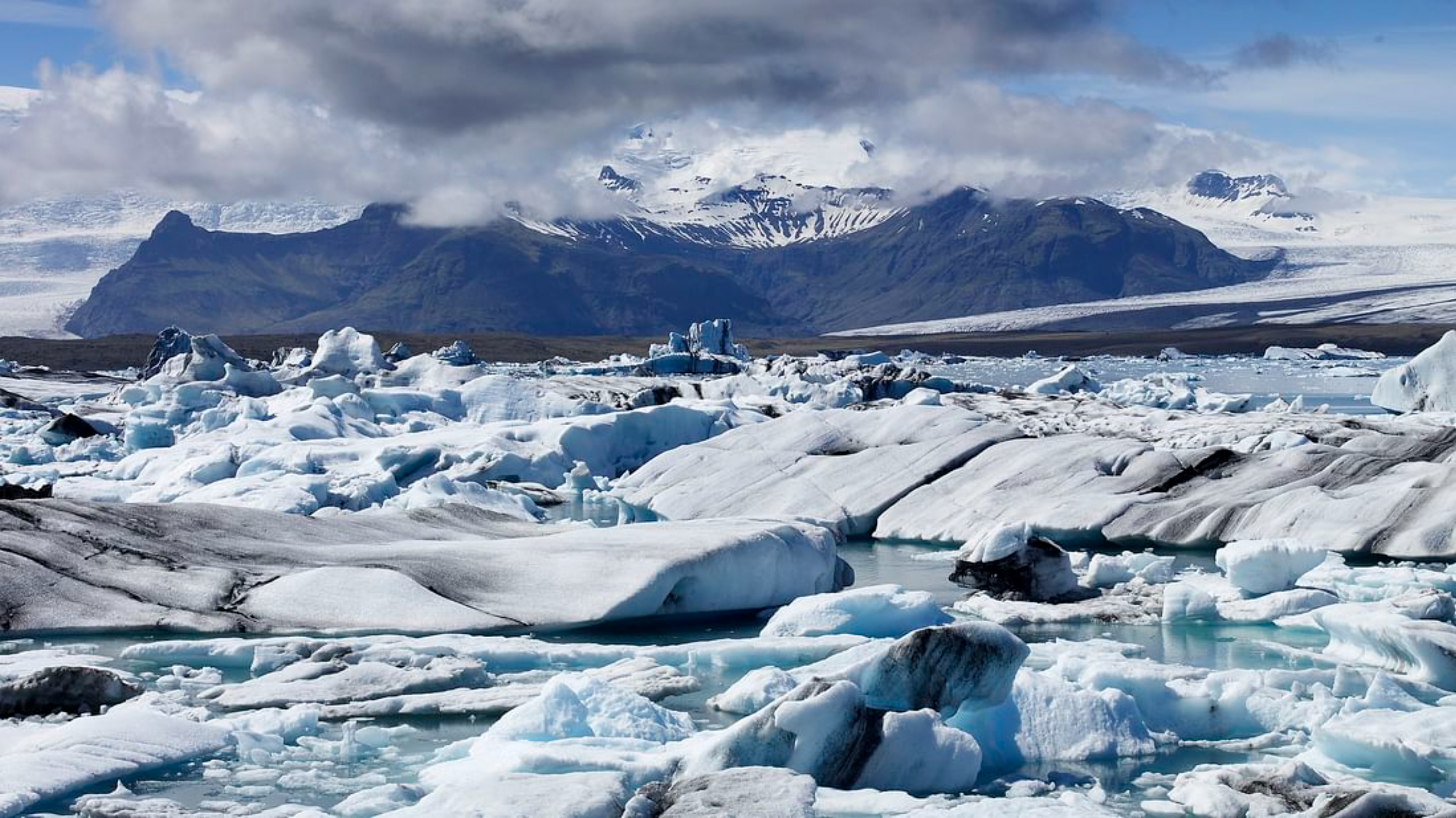 South Coast, Diamond Beach and Jokulsarlon tour from Reykjavik