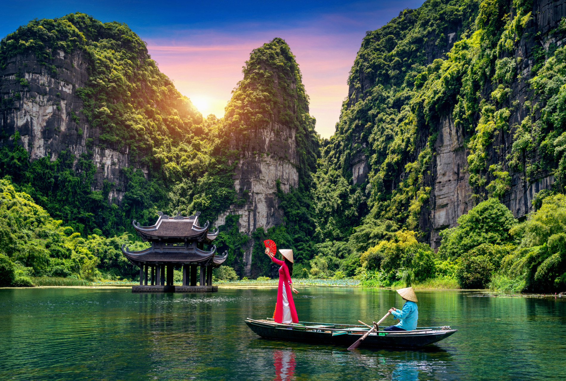 2天1夜 寧平 & 華閭 & 三谷 & Trang An自然景區探索之旅（河內出發）