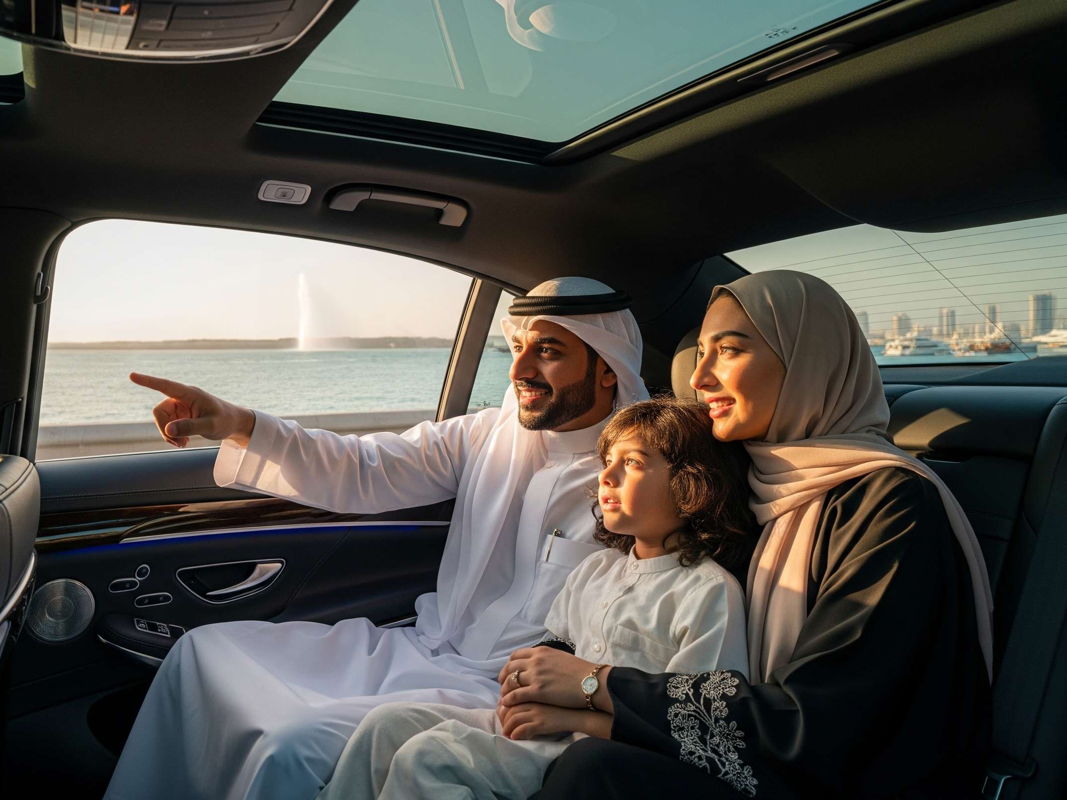 Аренда частного автомобиля с водителем в Джидде