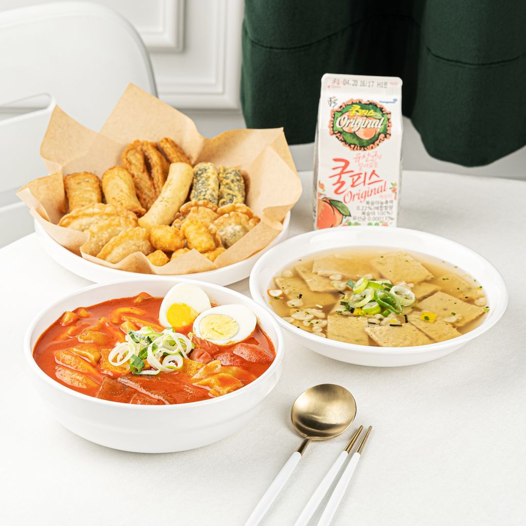 首爾 (Seoul)  乙支路屋簷下炒年糕明洞店