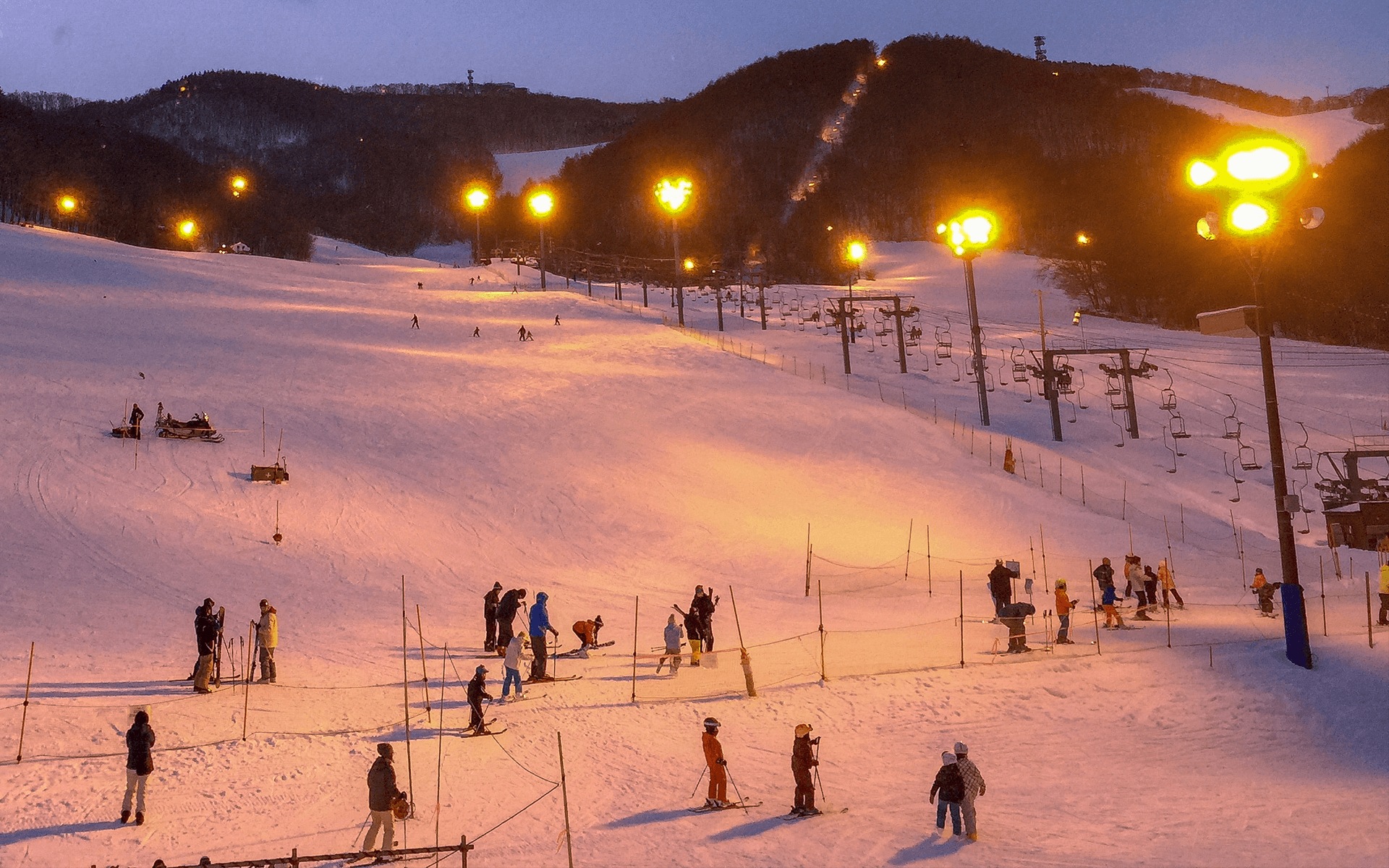 札幌出發的藻岩山夜滑體驗