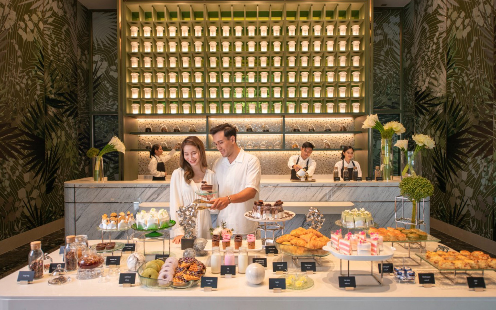 Afternoon Tea at Oort Cloud Tea Room, Grande Centre Point Space Pattaya