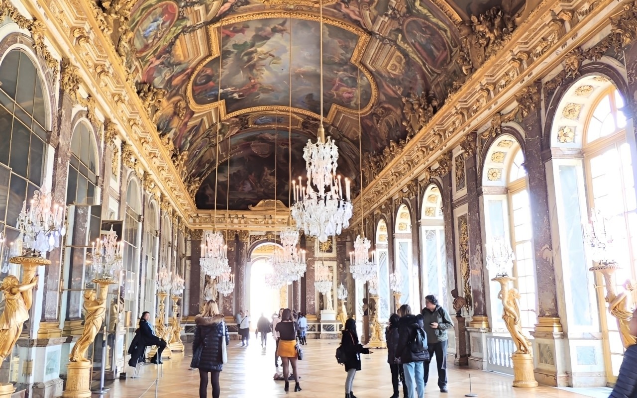 Palace of Versailles Tour with Skip-the-Line Ticket