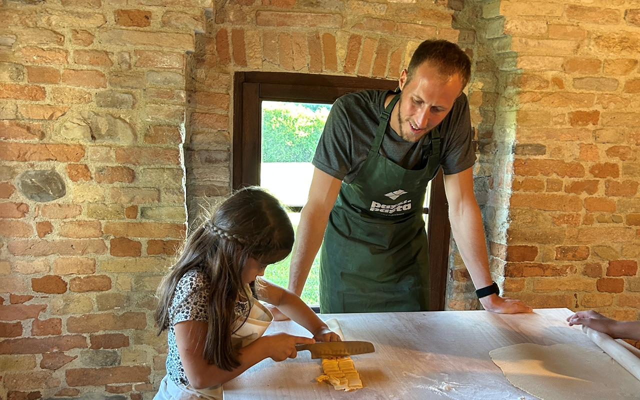 Pasta-Making Experience in Marche