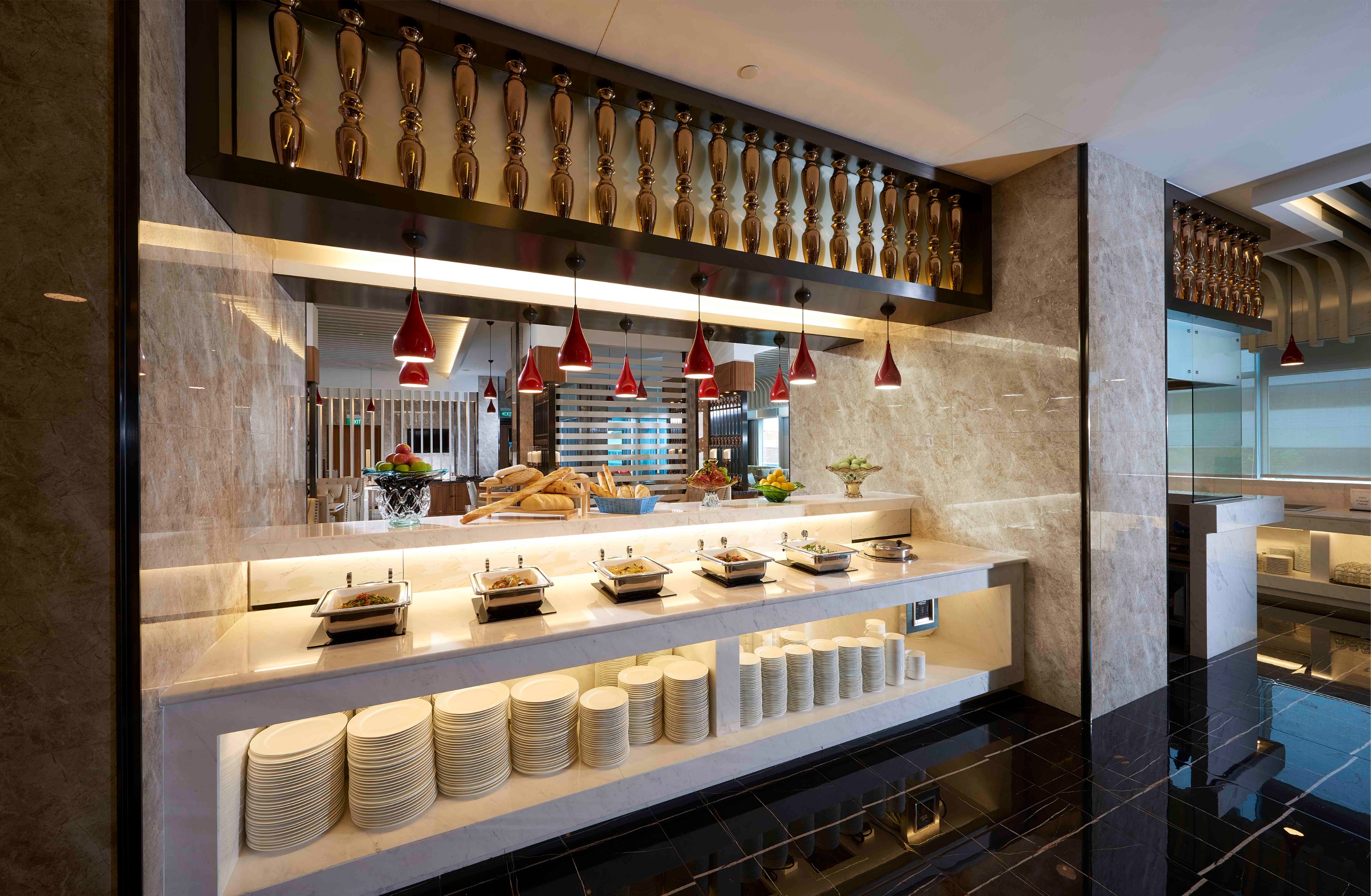 Royale at Mercure Singapore Bugis