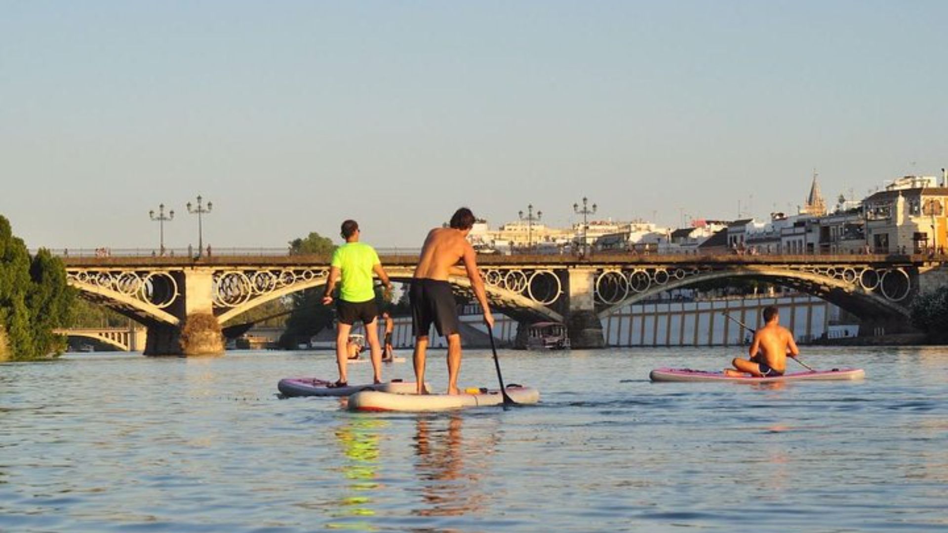 Stand-up Paddle Surf Tour in Seville
