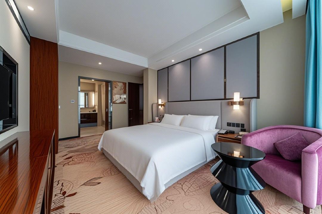 Business Deluxe Suite