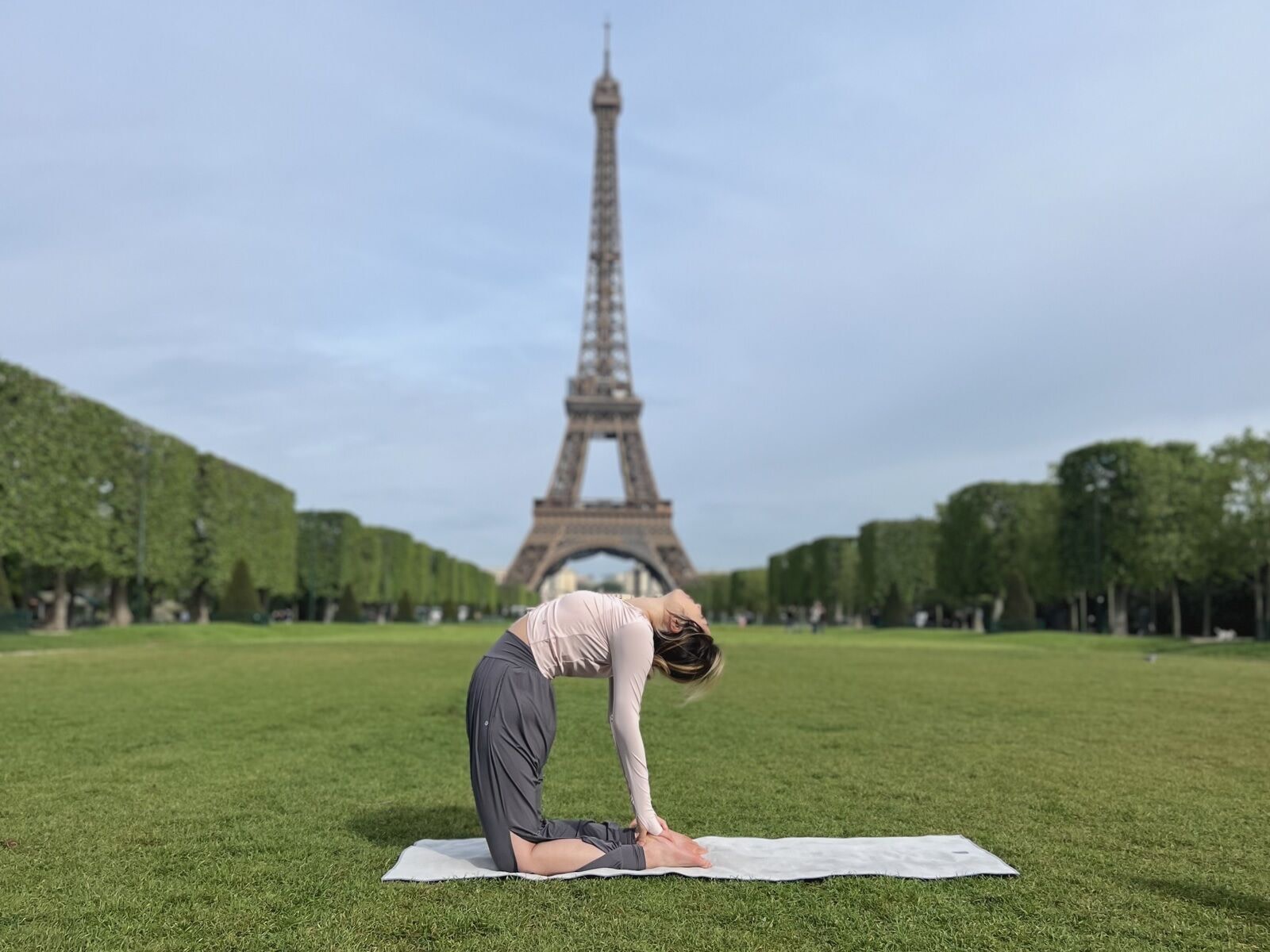 [Korean Guide] [Paris Yoga] Morning in Paris, Outdoor Yoga One-Day Class