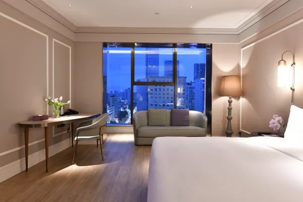 Hotel Room Environment Display Images
