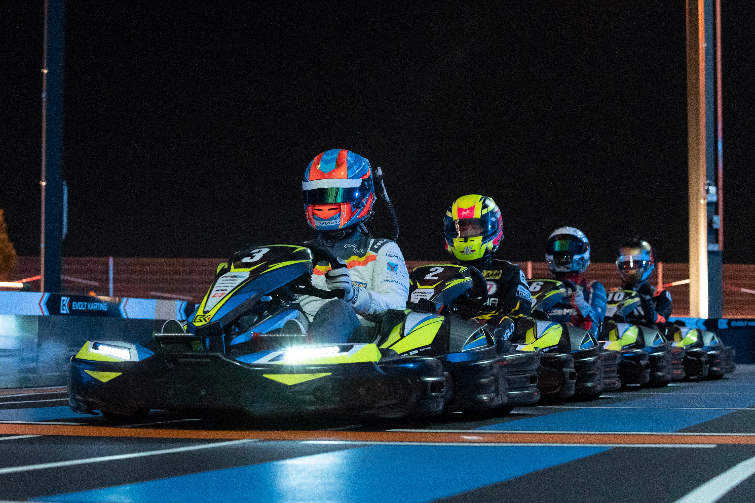 莎阿南Evolt Karting室內電動卡丁車體驗