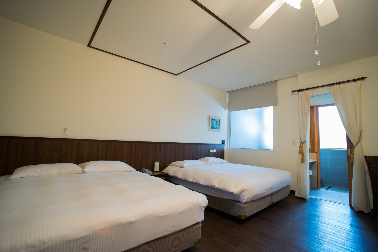 Taoyuan: Lido Forest Hot Spring Hotel - Guest Room, Public Hot Spring, One-day Tour