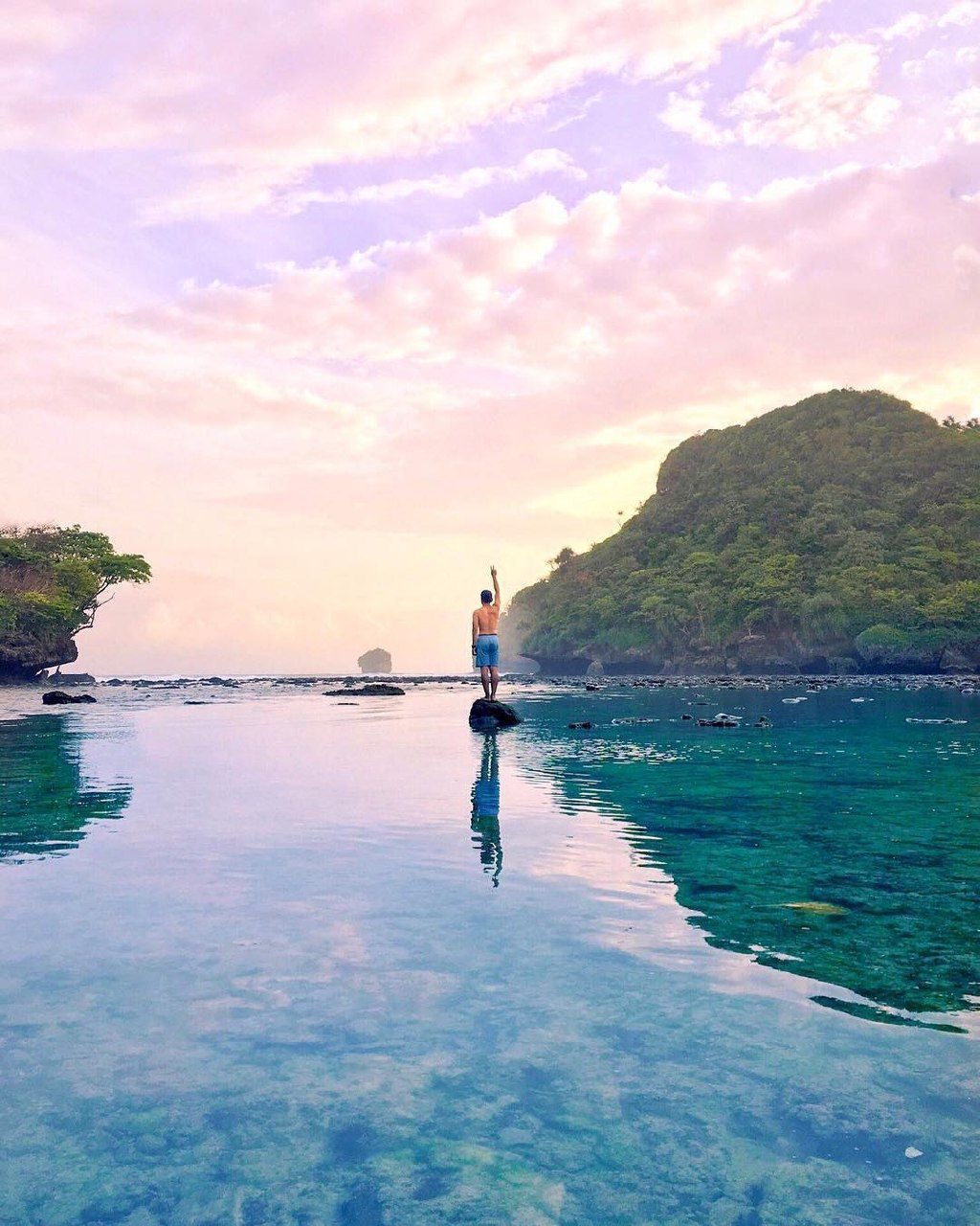 巴紐旺吉德賈瓦坦、紅島、韋迪伊倫一日遊