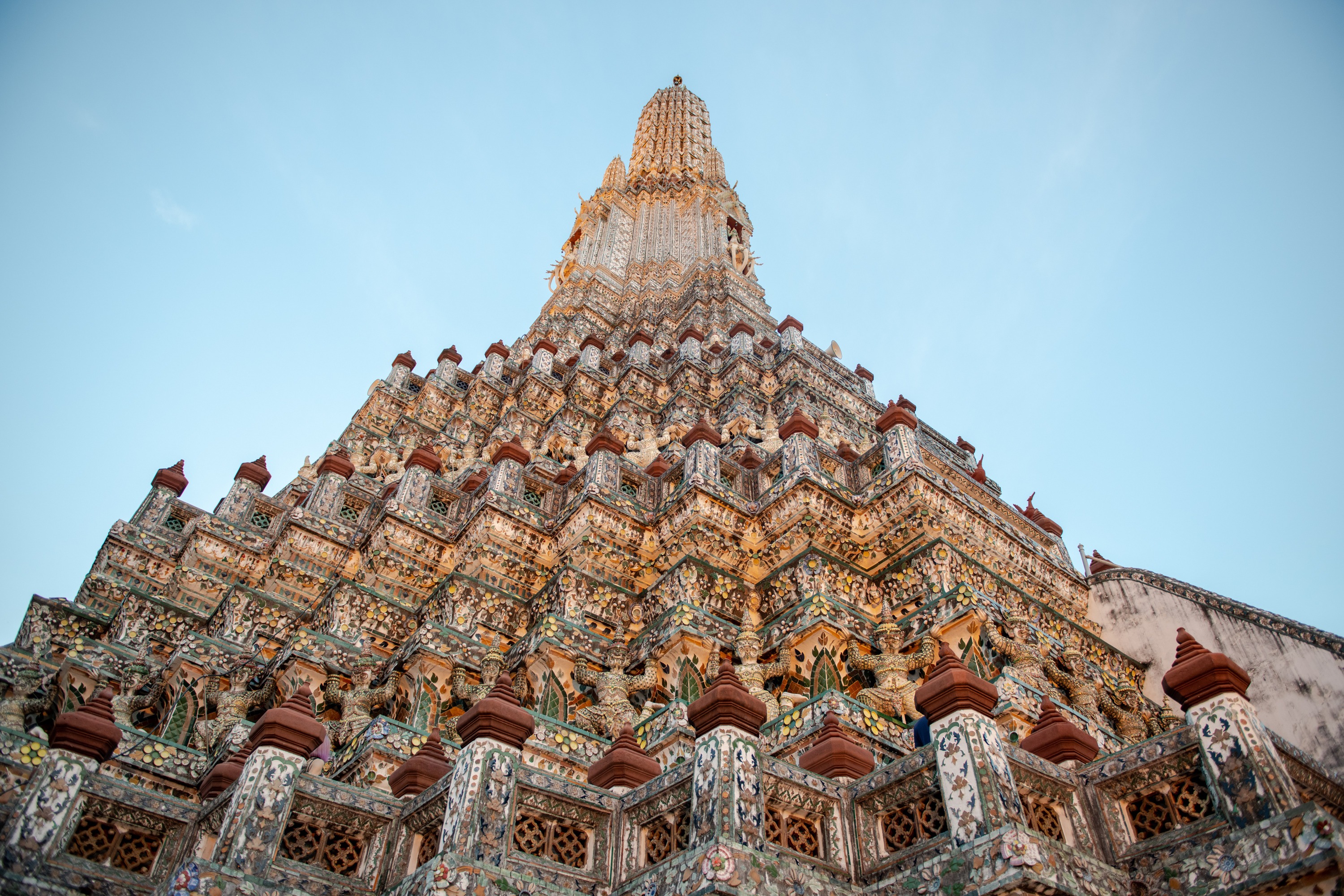 曼谷臥佛寺（Wat Pho） & 鄭王廟（Wat Arun）徒步之旅