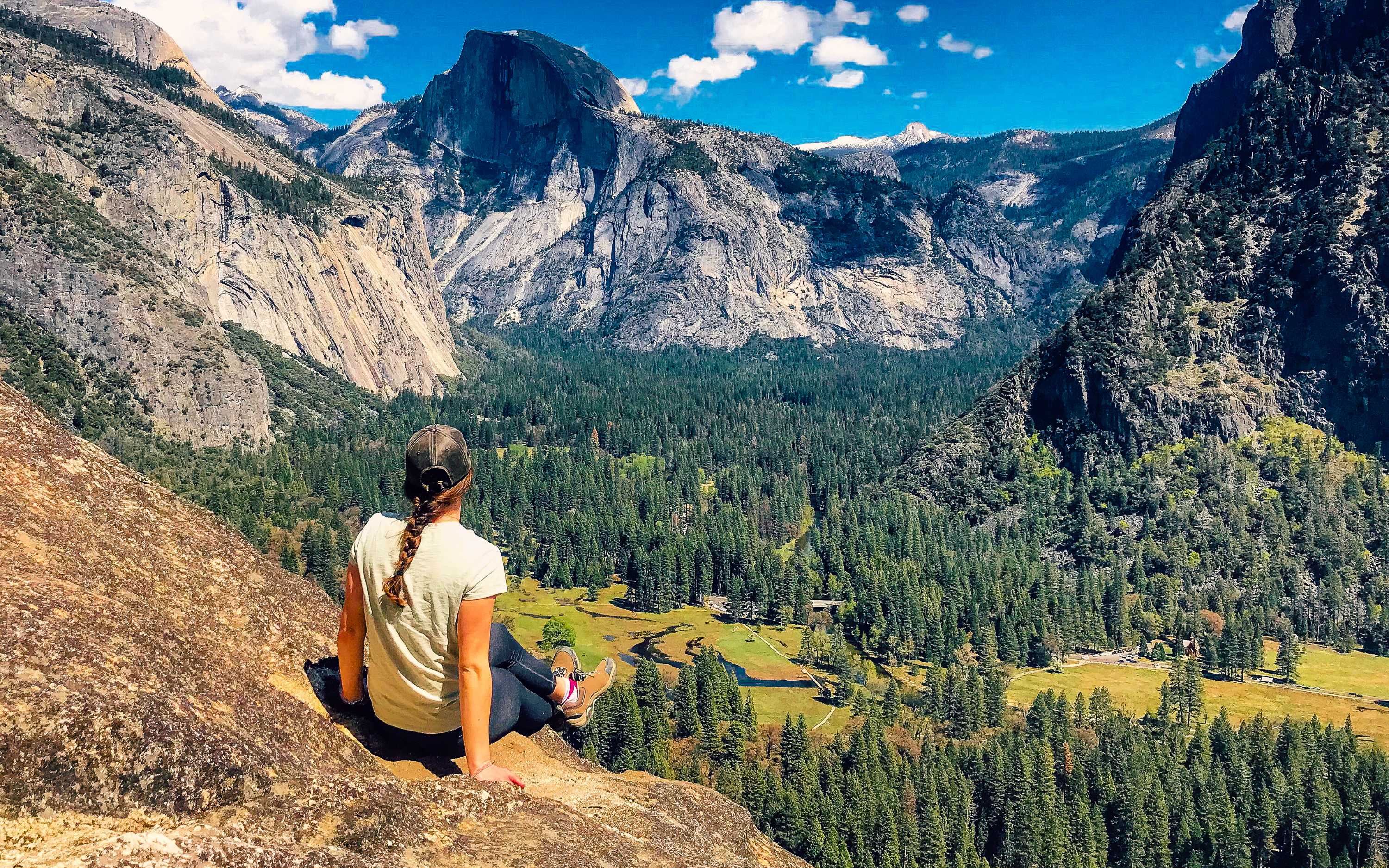 坐落在世界邊緣，沉浸在內華達山脈壯麗而廣闊的景色中