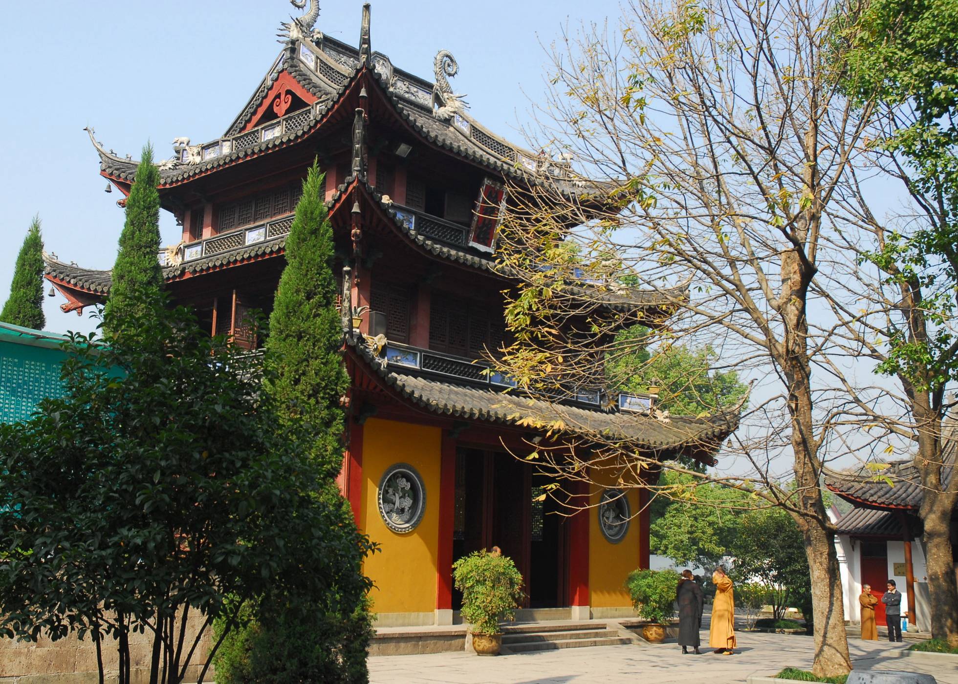杭州淨慈寺 楊公堤 法淨寺 杭州佛學院 法喜寺 私人導覽1日遊