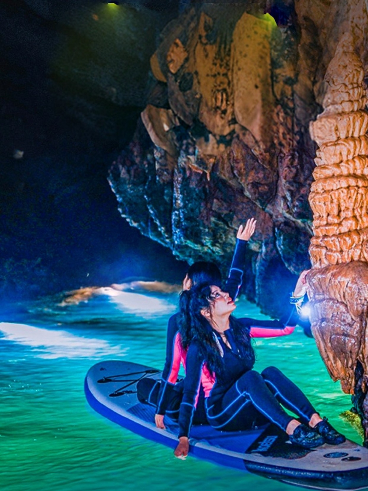 Guizhou Huanglong Cave Paddle Board Exploration Day Tour