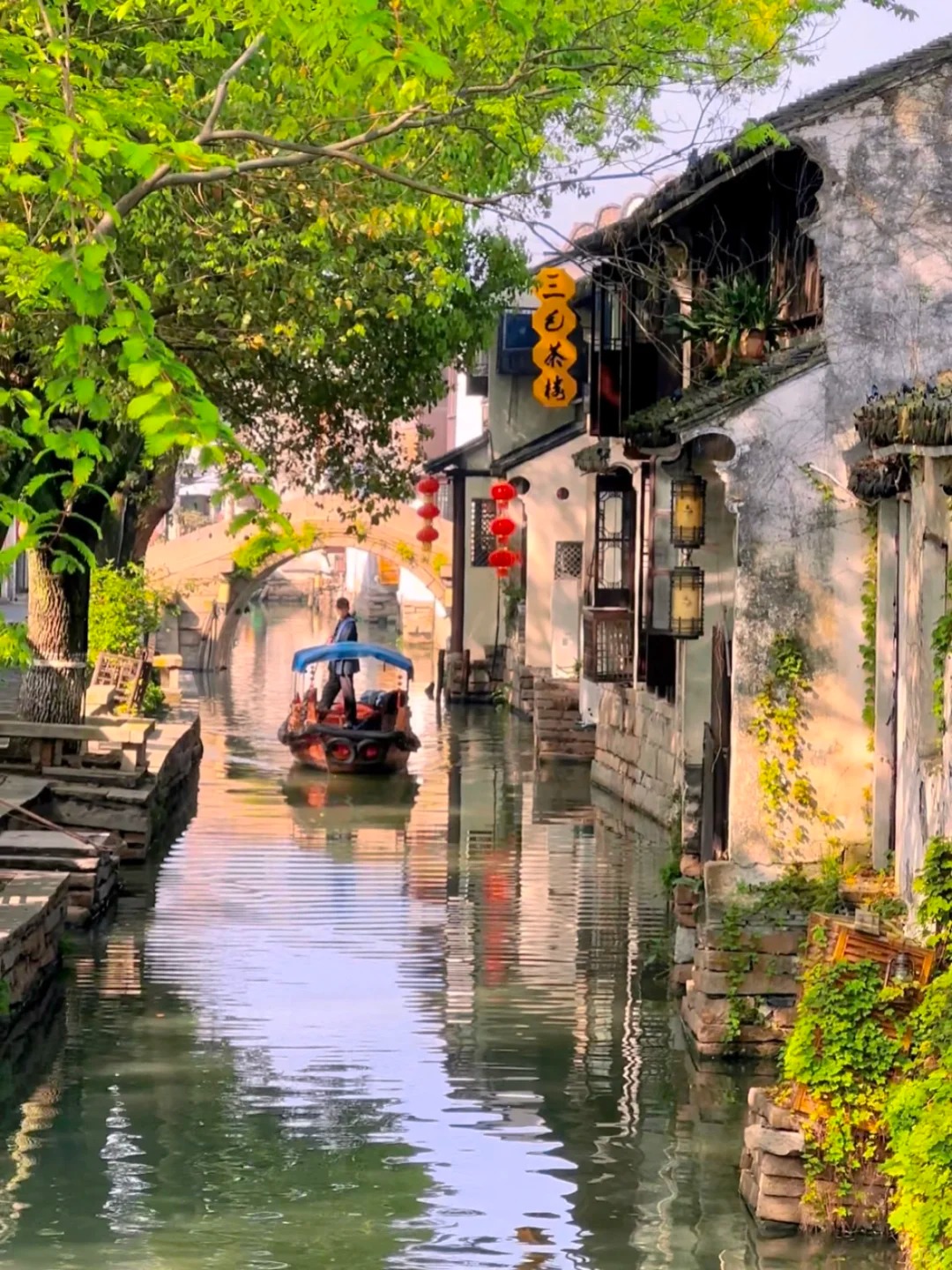 Suzhou + Zhouzhuang 3 days 2 nights group tour