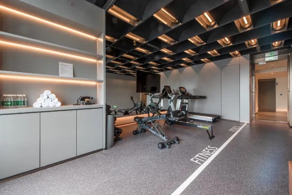 Hotel gym environment display picture