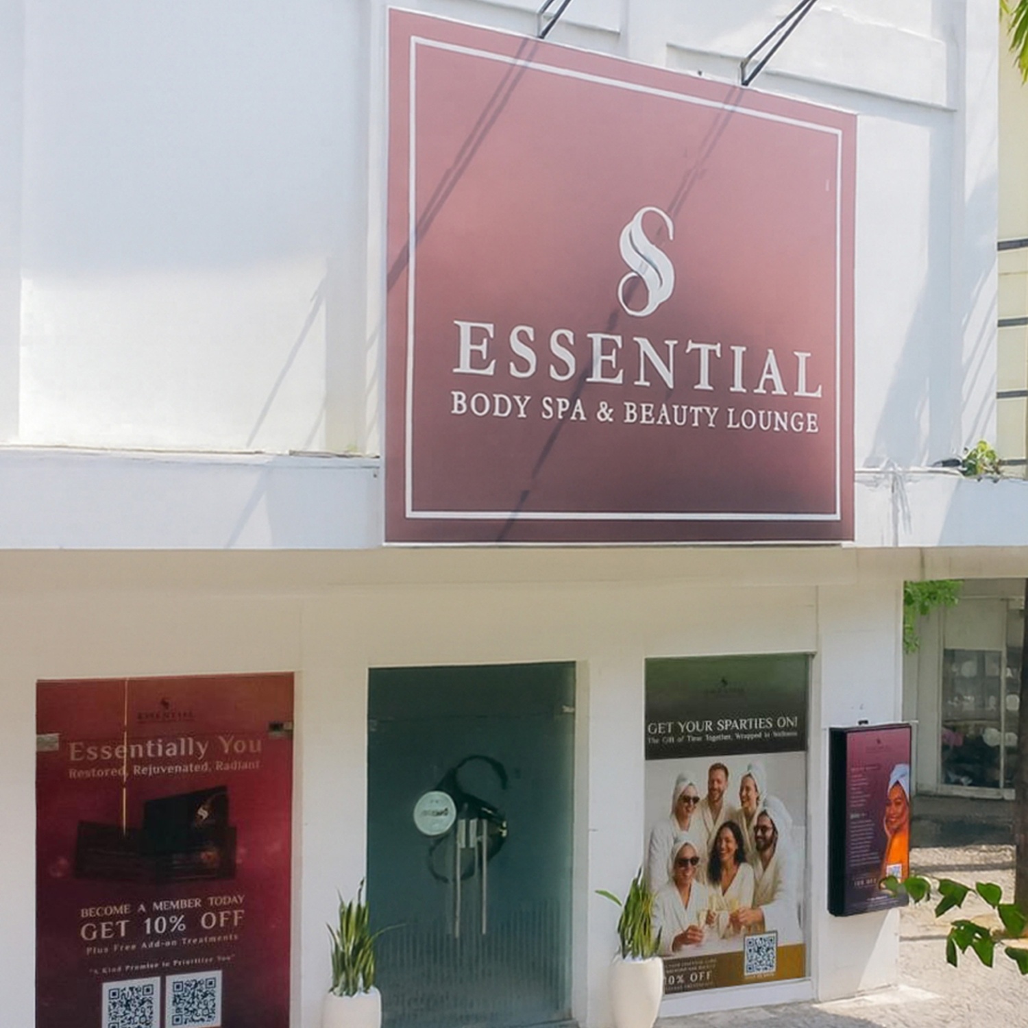 自我療癒並非始於待辦清單，而是始於您渴望的感受。無論您是尋求澄澈思緒、內心平靜、緊緻肌膚，抑或僅僅是想再次深呼吸片刻，每一次療程都旨在重新調整——不僅是您的身體，更是您的心靈與精神。