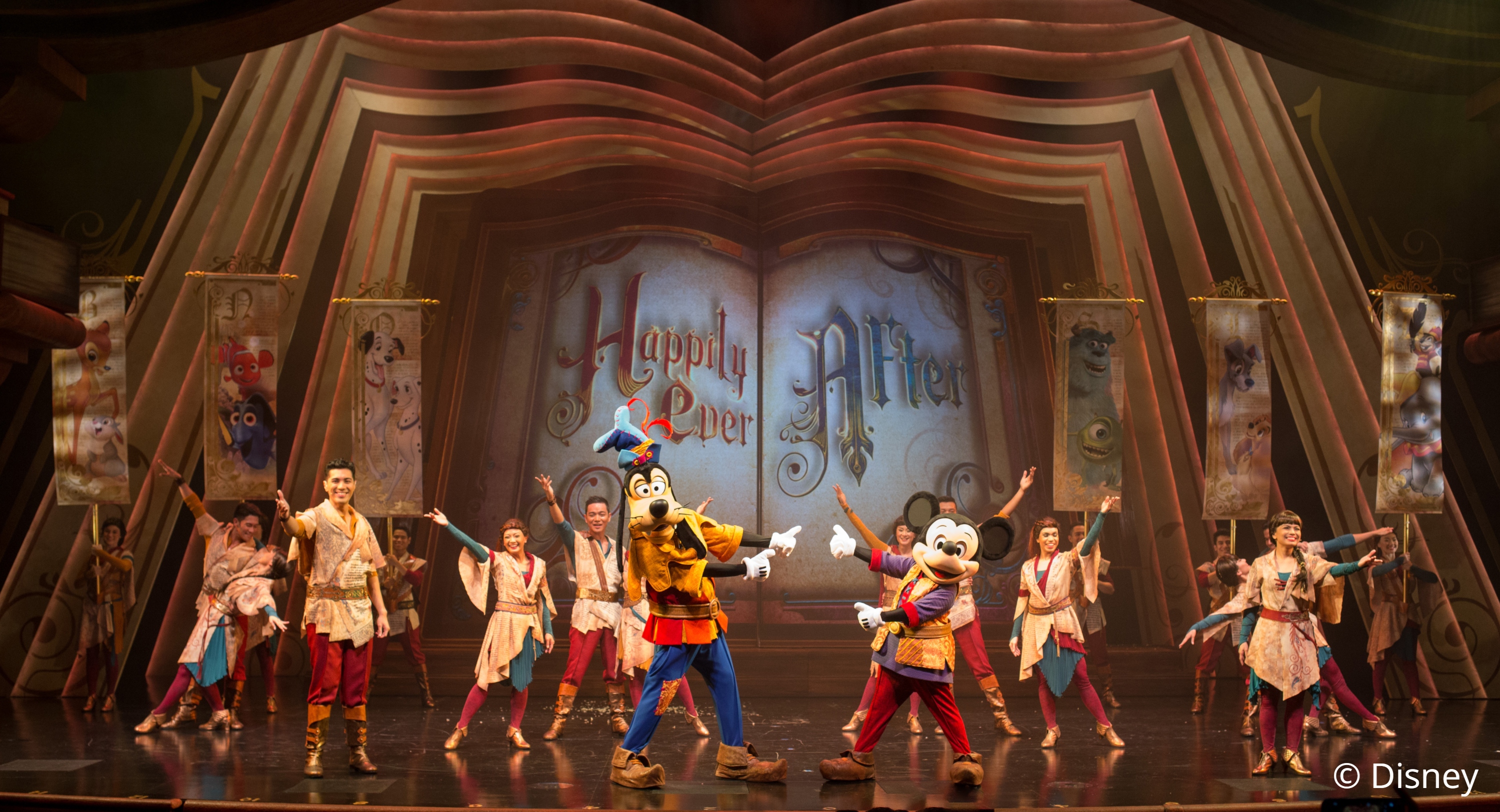 "Mickey and the Wondrous Book" stage show