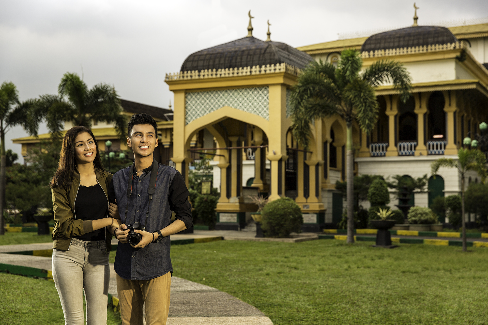 Medan City Sightseeing Guided Half-Day Tour