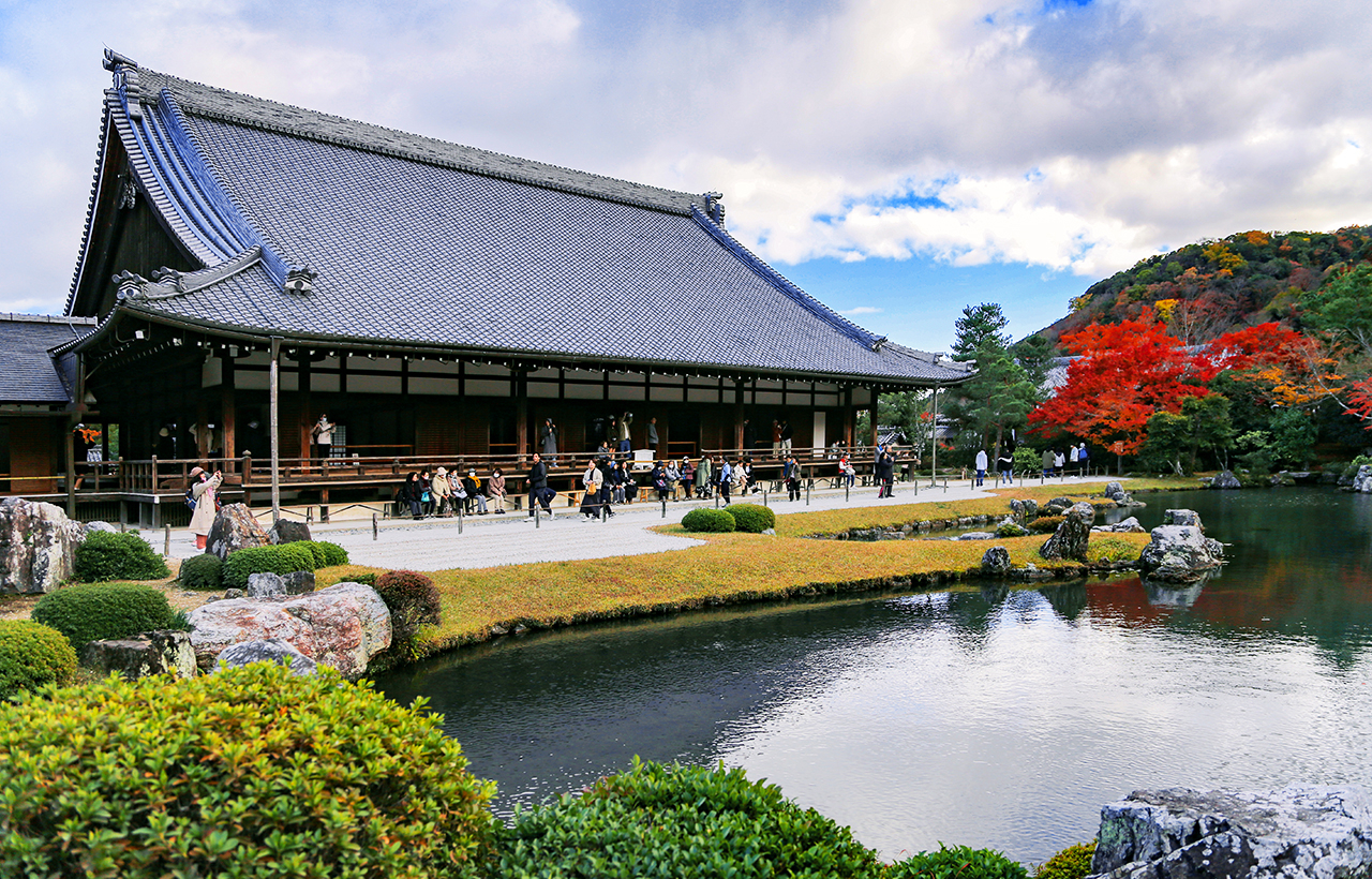 古都文化巡禮之旅：奈良東大寺, 京都伏見稻荷大社, 千本鳥居, 京都天龍寺, 世界文化遺產（大阪發車 | 京都/大阪下車）