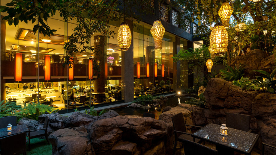 曼谷悅榕莊酒店 (Banyan Tree Bangkok) Romsai 下層大堂